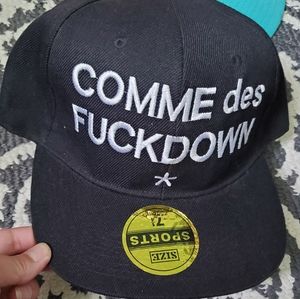Comme Des F*ckdown Snapback